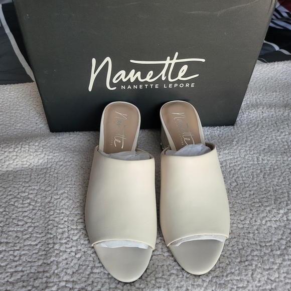 Nanette Dani Mules Size 7 Medium - Picture 2 of 11